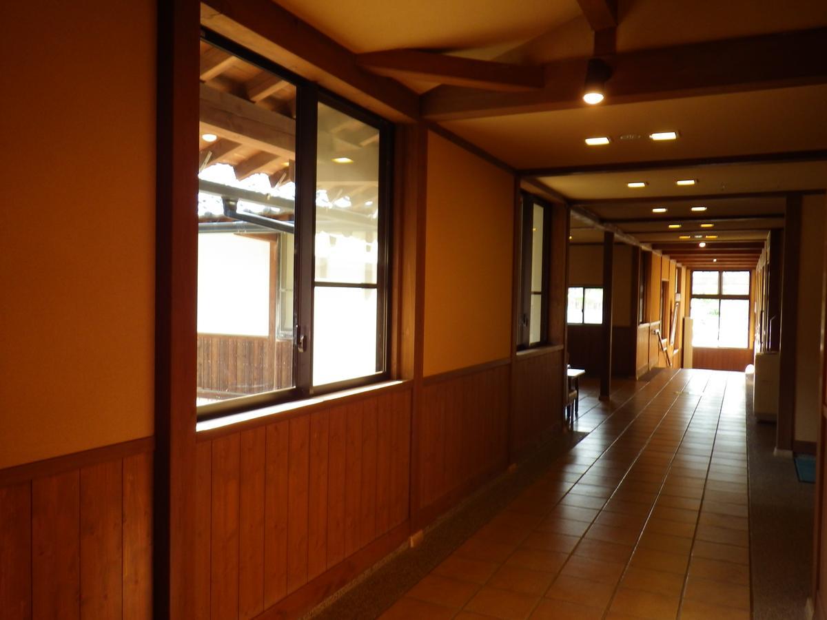Kurikarajyuku Hotel Tsubata Exterior photo